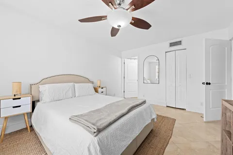 $249,000 | 2945 Southwest 22nd Avenue, Unit 1080, Delray Beach, FL 33445