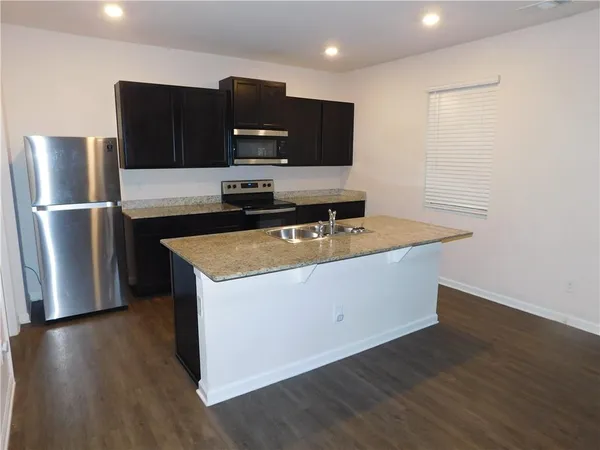$1,950 | 519 Springer Parkway, Dallas, GA 30132