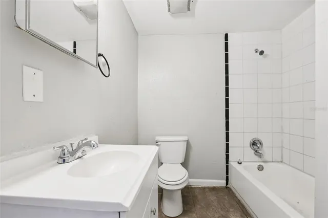 $219,900 | 2010 East Yukon Street, Tampa, FL 33604