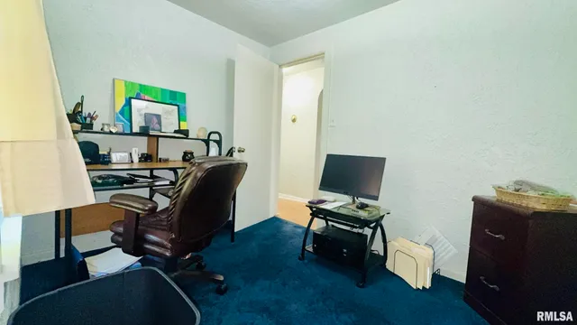 $112,000 | 1010 East Randolph Street, McLeansboro, IL 62859