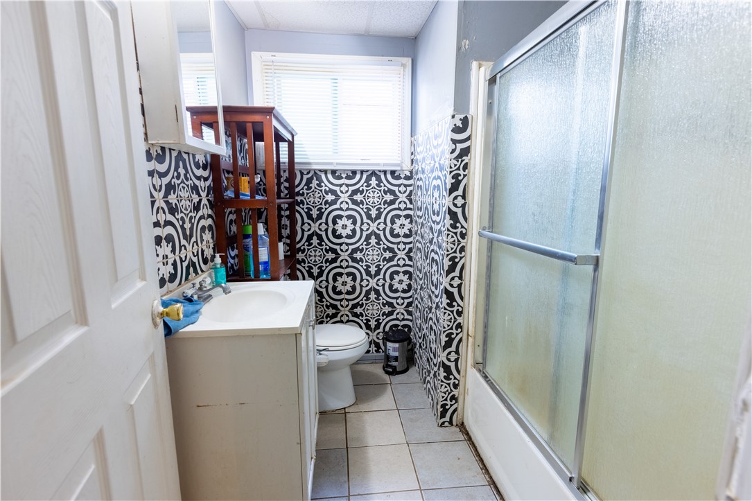 61 Cyr Street Providence, RI 02905 - Photo 32 of 40