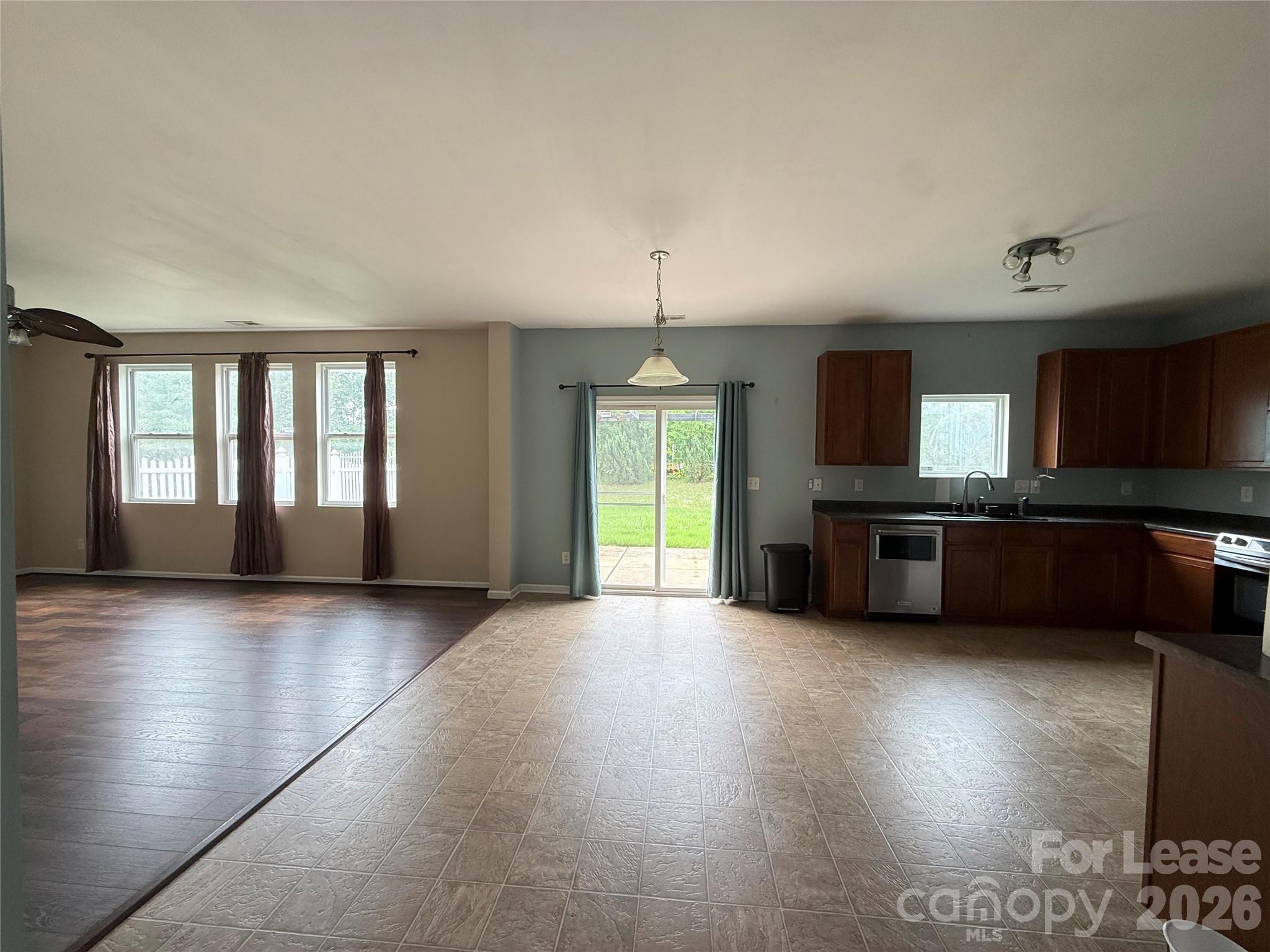 11828 Bending Branch Road Charlotte, NC 28227 - Photo 5 of 23