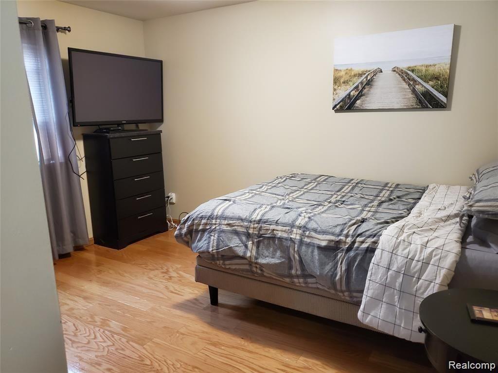 11475 Dewitt Road Belleville, MI 48111 - Photo 15 of 28