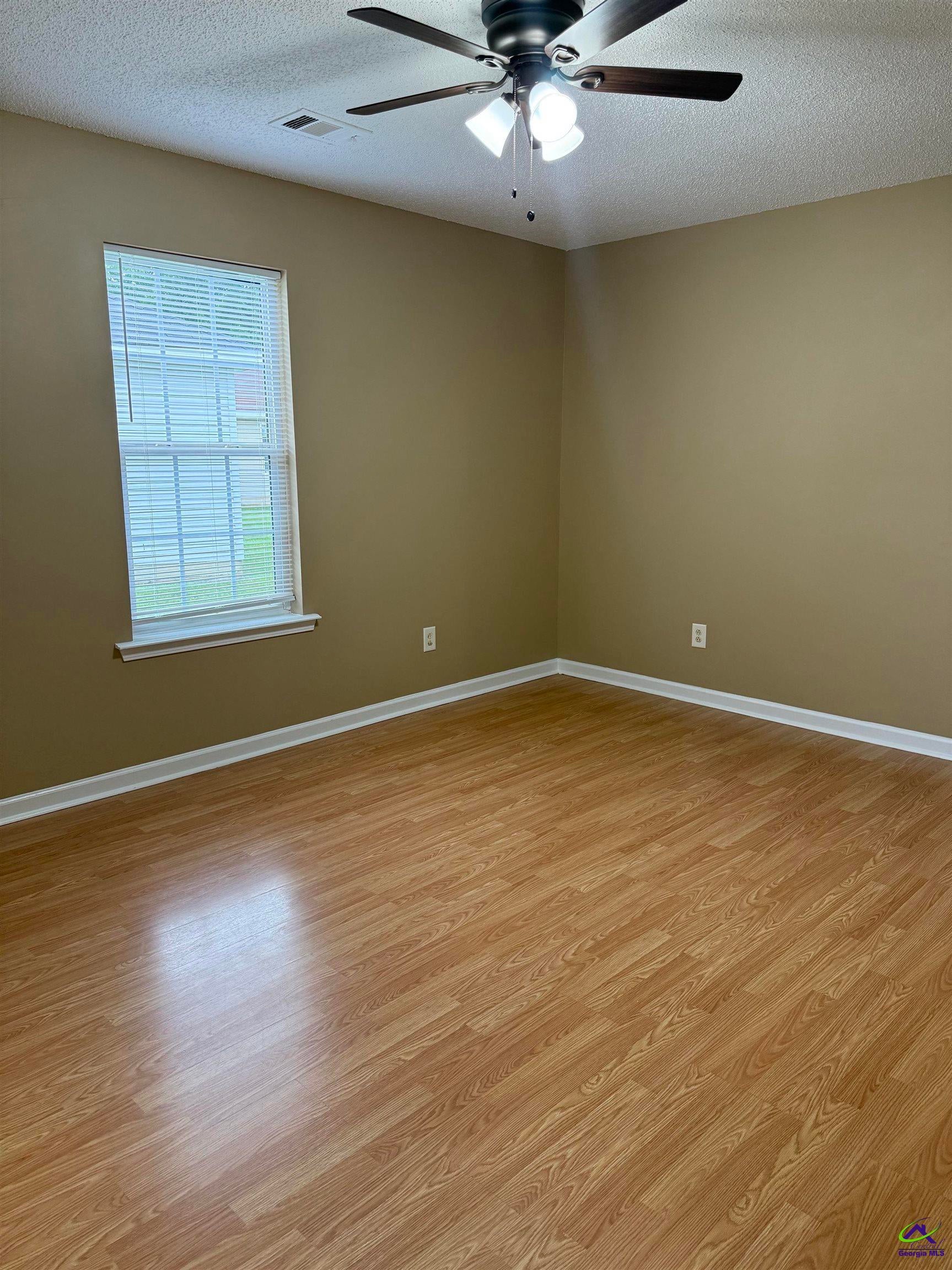 304 Spring Creek Drive Perry, GA 31069 - Photo 3 of 17 Gallery Image 3