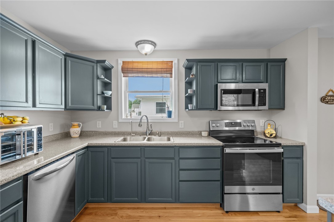 145 High Street, Unit C Westerly, RI 02891 - Photo 9 of 37