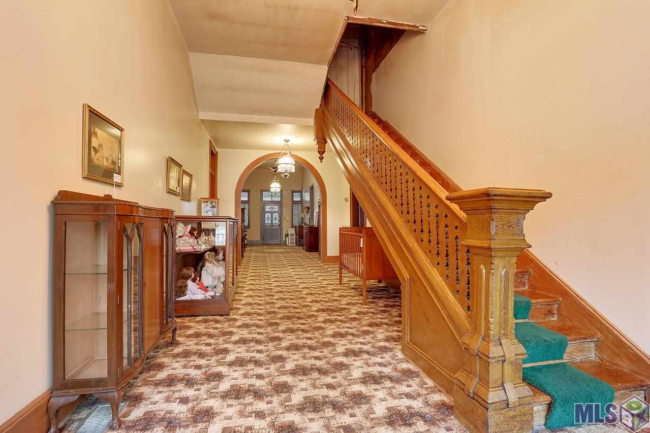9871 South Tiger Bend Road Baton Rouge, LA 70817 - Photo 12 of 17 Hall