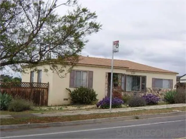$2,495 | 5120 Roswell Street, San Diego, CA 92114