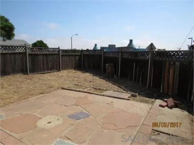 5120 Roswell Street San Diego, CA 92114 - Photo 8 of 8
