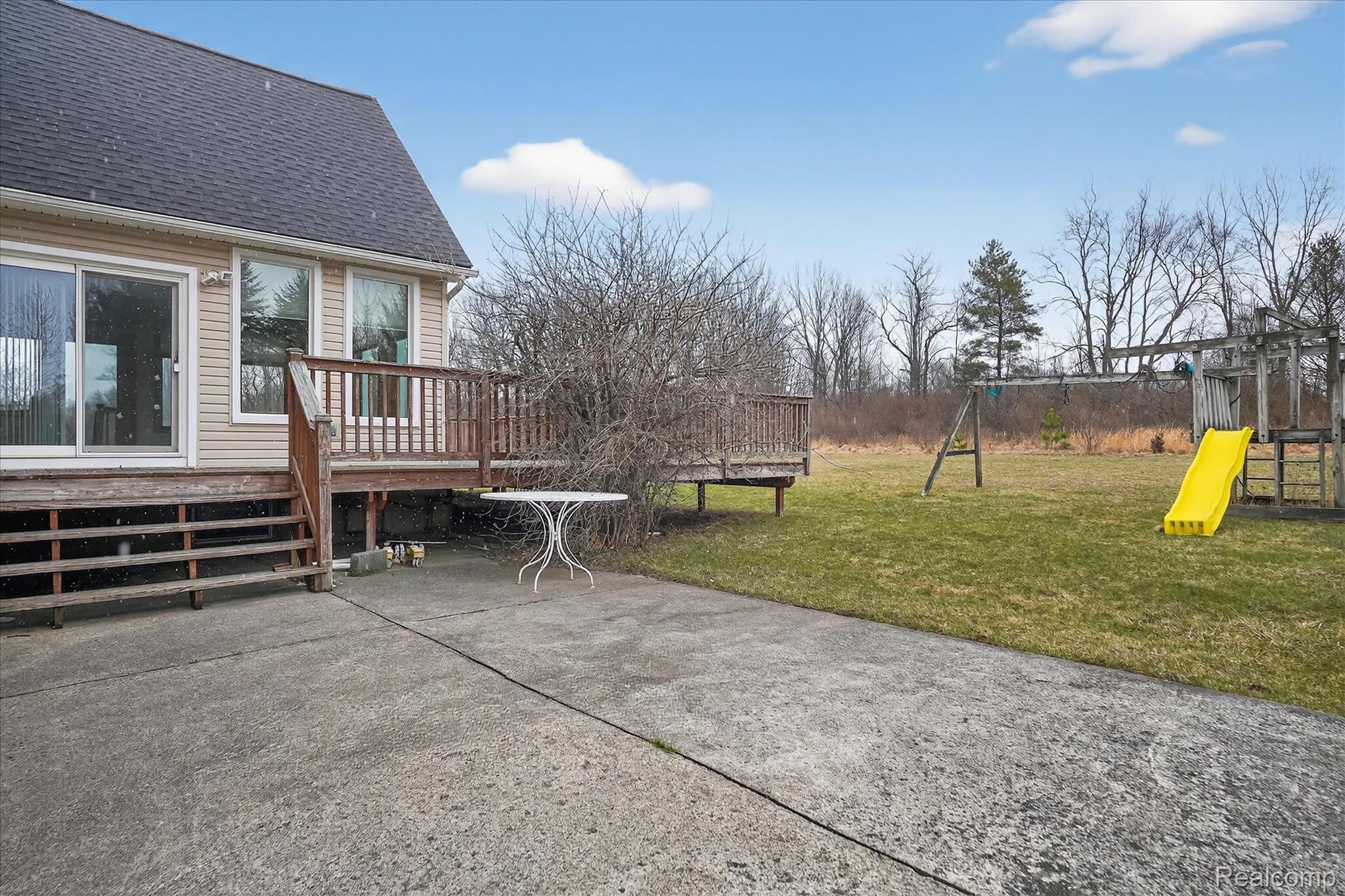 5640 Fisher Road Howell, MI 48855 - Photo 50 of 66 50-5640-Fisher-Rd-Howell-MI-48855-WindowStill.jpg