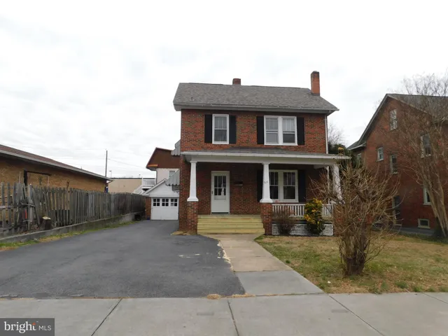 $1,800 | 614 National Avenue, Winchester, VA 22601
