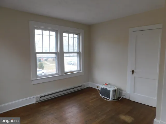 $1,800 | 614 National Avenue, Winchester, VA 22601