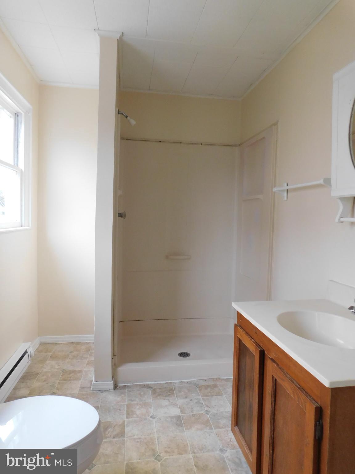 614 National Avenue Winchester, VA 22601 - Photo 10 of 24