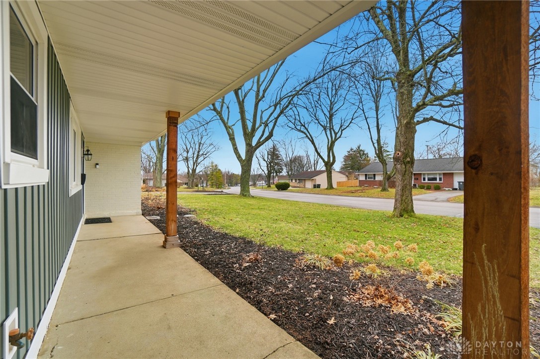 65 Dale Ridge Drive Centerville, OH 45458 - Photo 4 of 42 Gallery Image 4