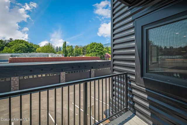 $950,000 | 503 Cedar Street, Unit 203, Sandpoint, ID 83864