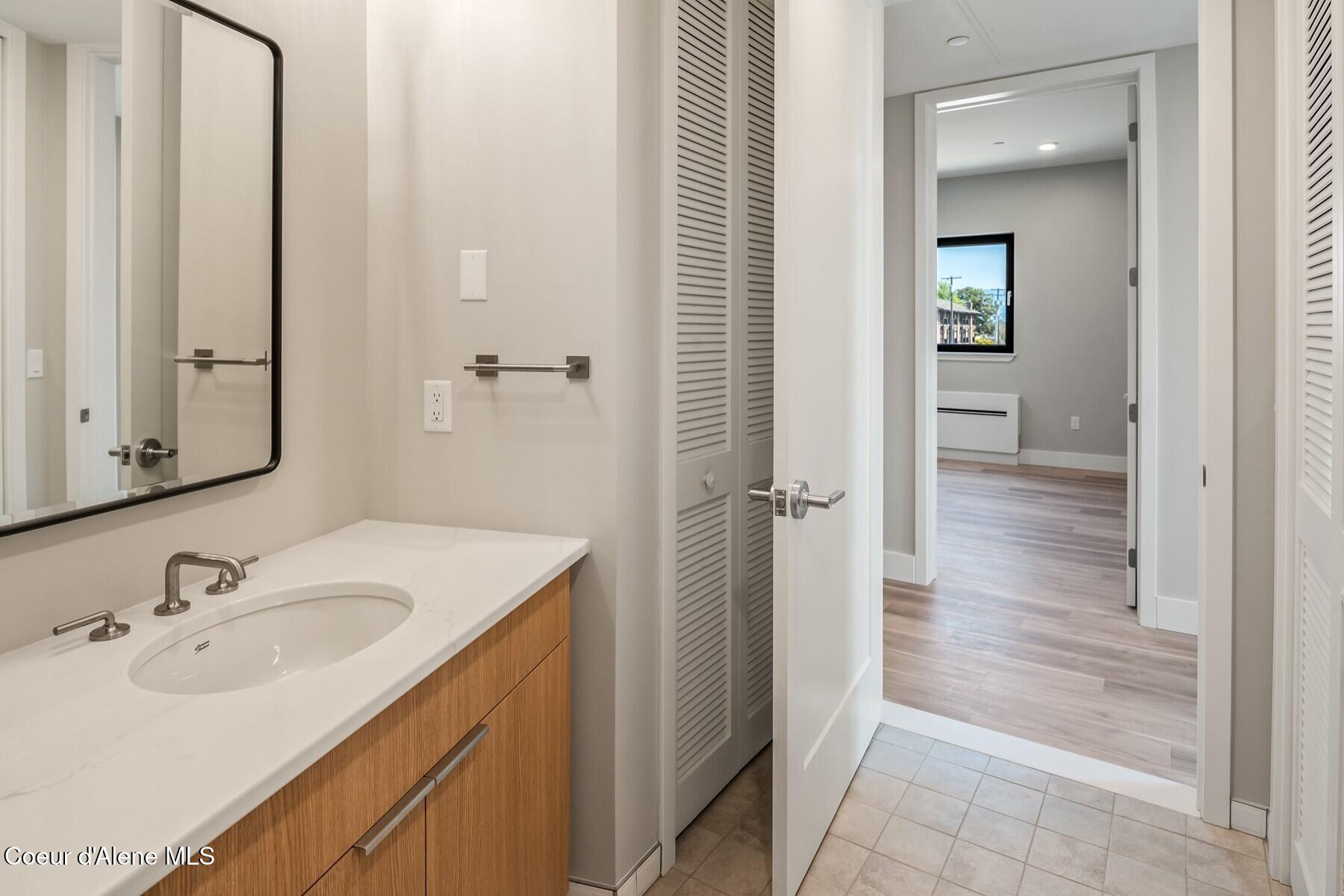 503 Cedar Street, Unit 203 Sandpoint, ID 83864 - Photo 23 of 38 Guest Bath