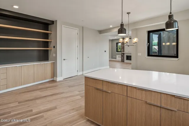 $950,000 | 503 Cedar Street, Unit 203, Sandpoint, ID 83864