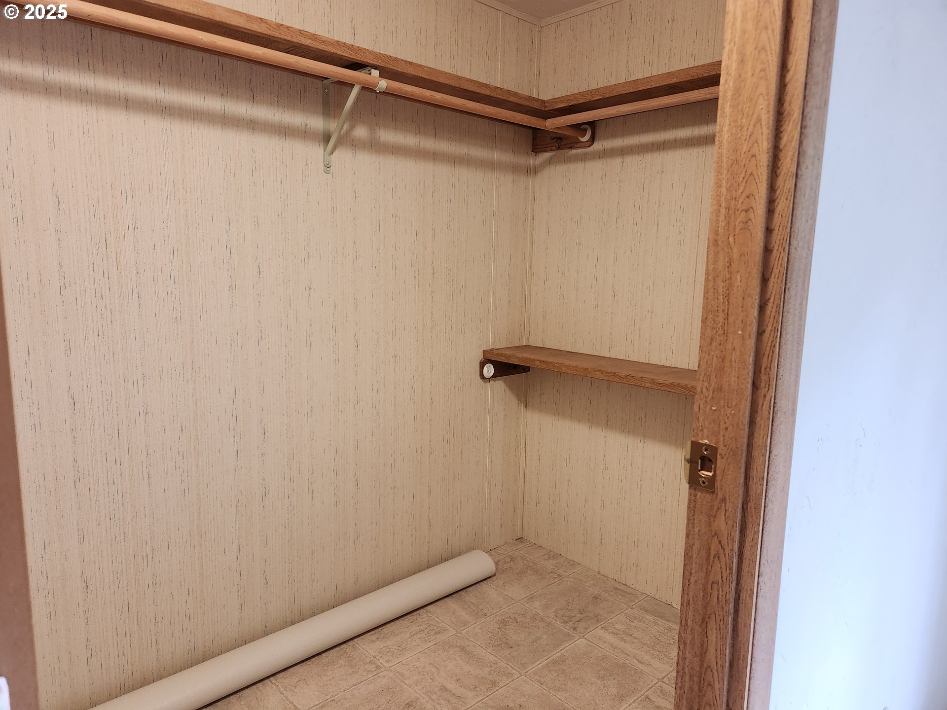 100 River Bend Road, Unit 103 Reedsport, OR 97467 - Photo 24 of 26 a view of bathroom