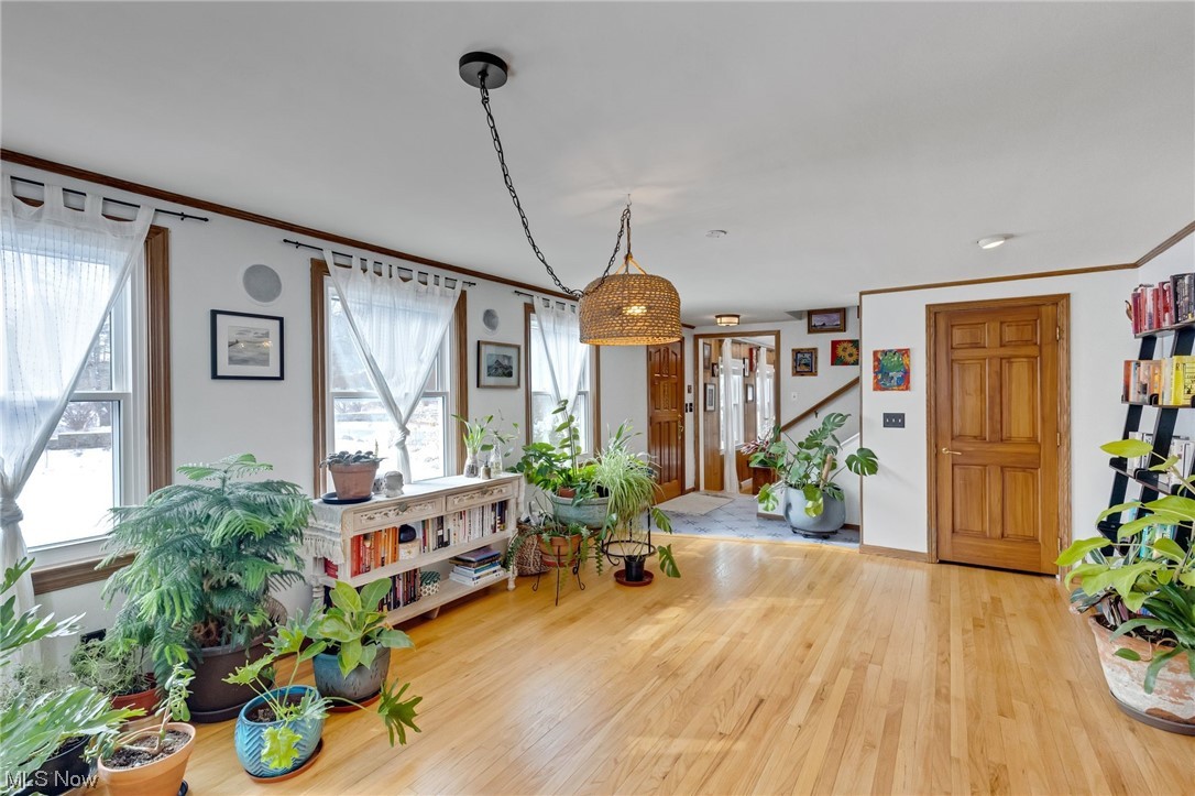 1429 Bell Road Chagrin Falls, OH 44022 - Photo 7 of 42 Gallery Image 7