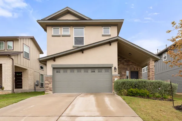 $2,300 | 3200 College Park Drive, Unit 135, Round Rock, TX 78665