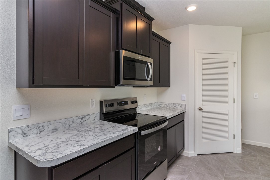 1072 Roseland Road Sebastian, FL 32958 - Photo 8 of 25 Gallery Image 8