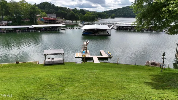 $455,000 | 411 Gammon Road, Kingsport, TN 37663