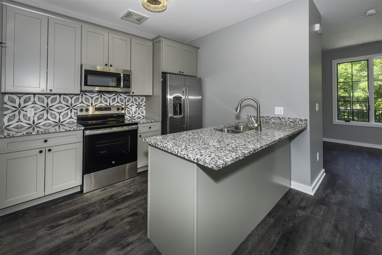 5399 Plymouth Road Ann Arbor, MI 48105 - Photo 12 of 38