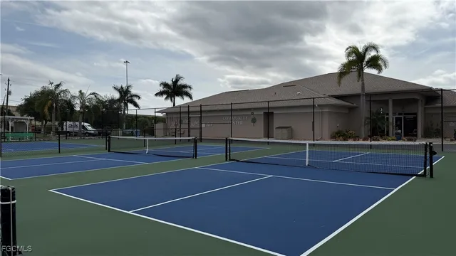 a view of a tennis court
