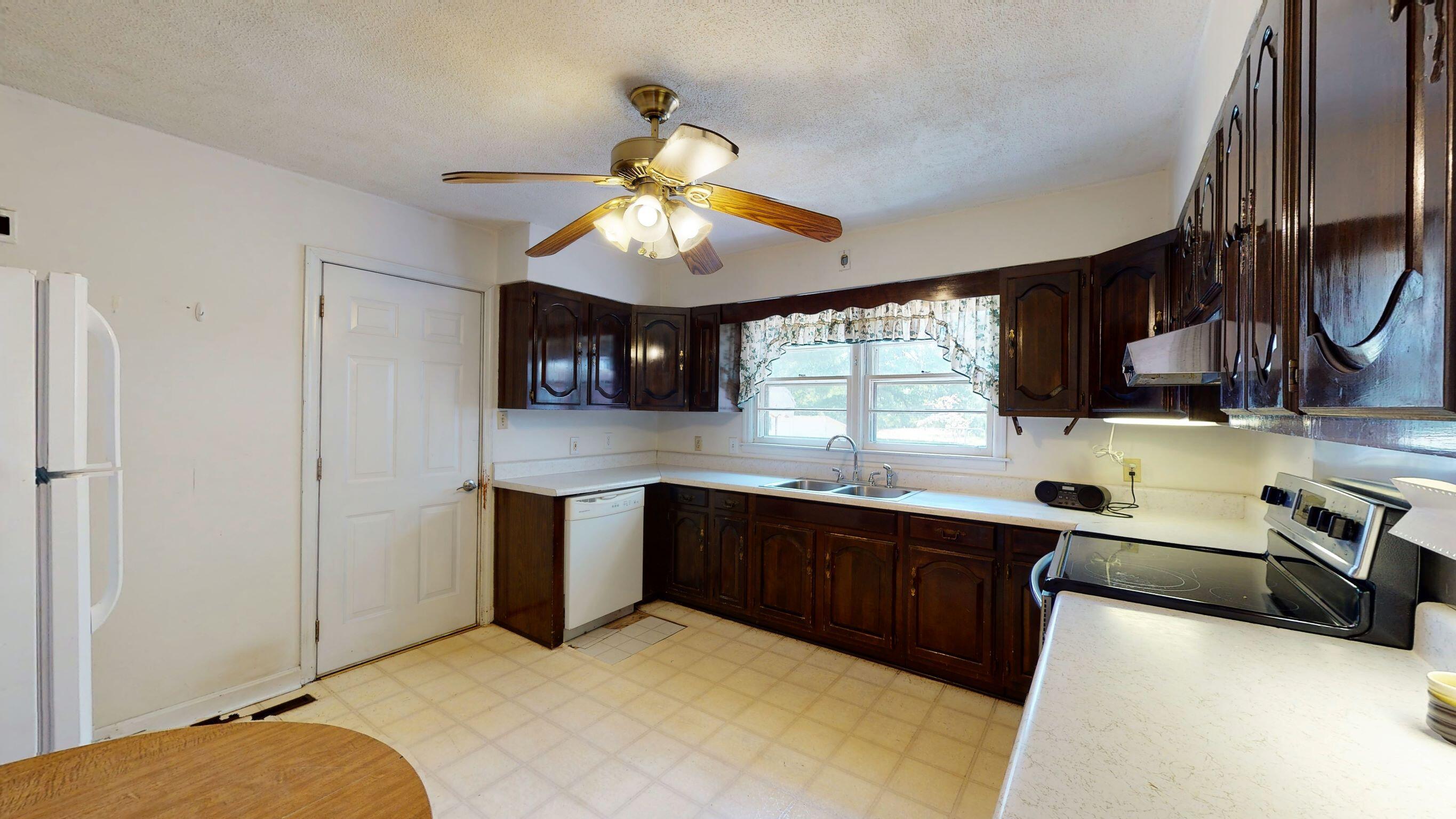 114 Marsh Place Road Trenton, SC 29847 - Photo 9 of 22 Kitchen 1