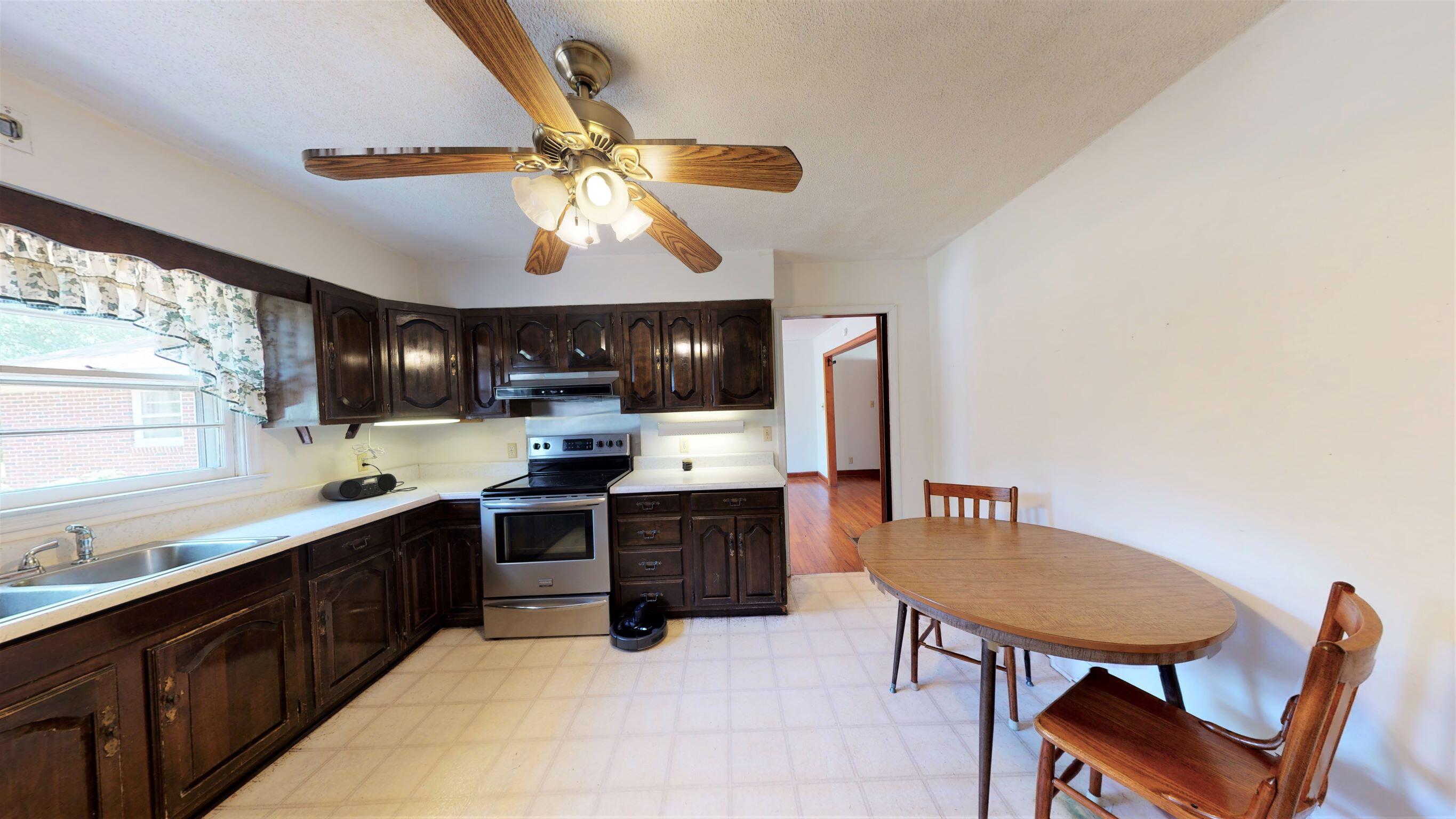 114 Marsh Place Road Trenton, SC 29847 - Photo 10 of 22 Kitchen 2