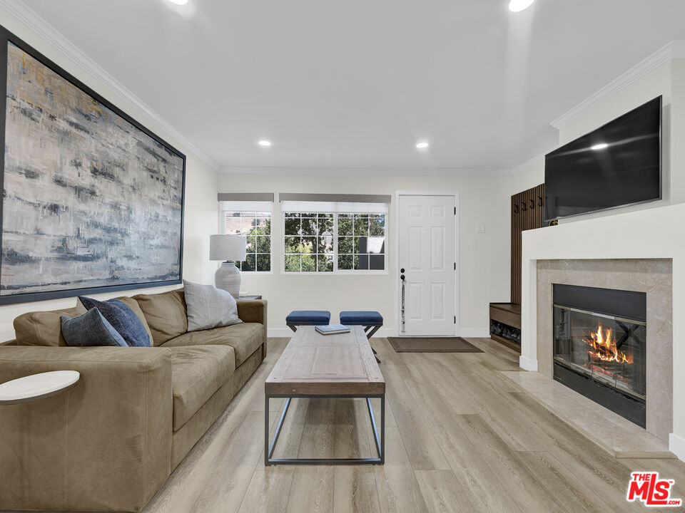 4240 Lost Hills Road, Unit 3004 Calabasas, CA 91301 - Photo 4 of 18