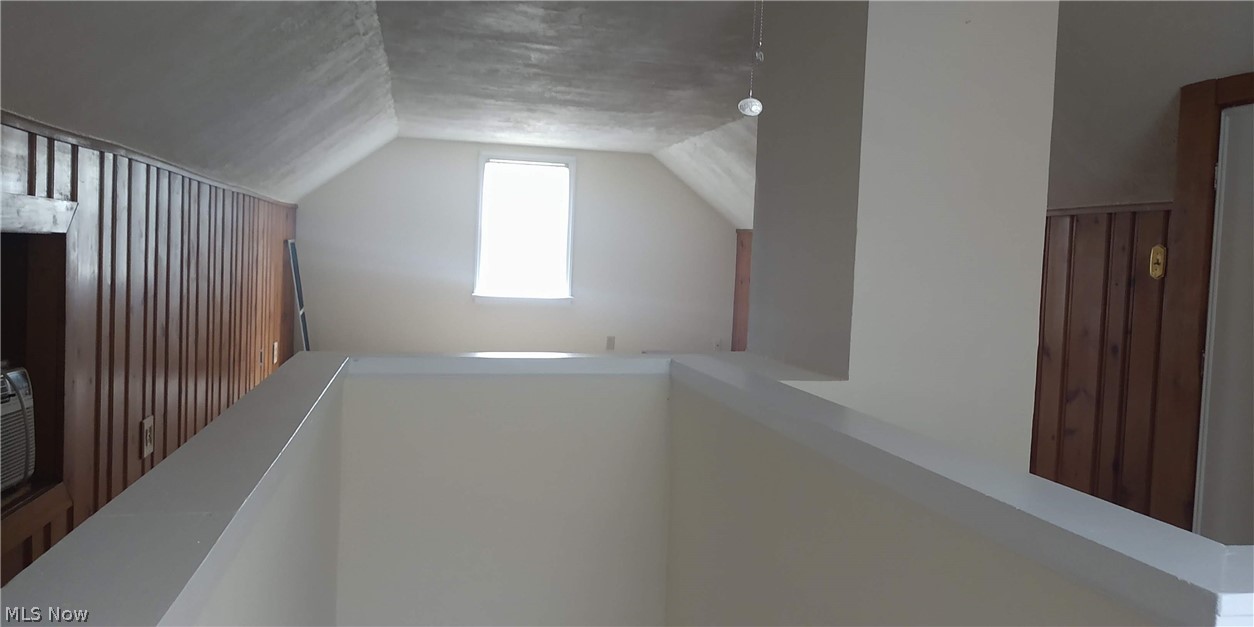 4506 Emerson Road Cleveland, OH 44121 - Photo 10 of 23 Gallery Image 10