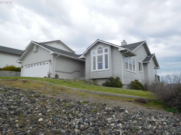 $315,000 | 730 Northwest 23rd Street, Pendleton, OR 97801