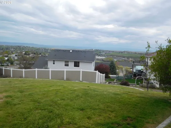 $315,000 | 730 Northwest 23rd Street, Pendleton, OR 97801