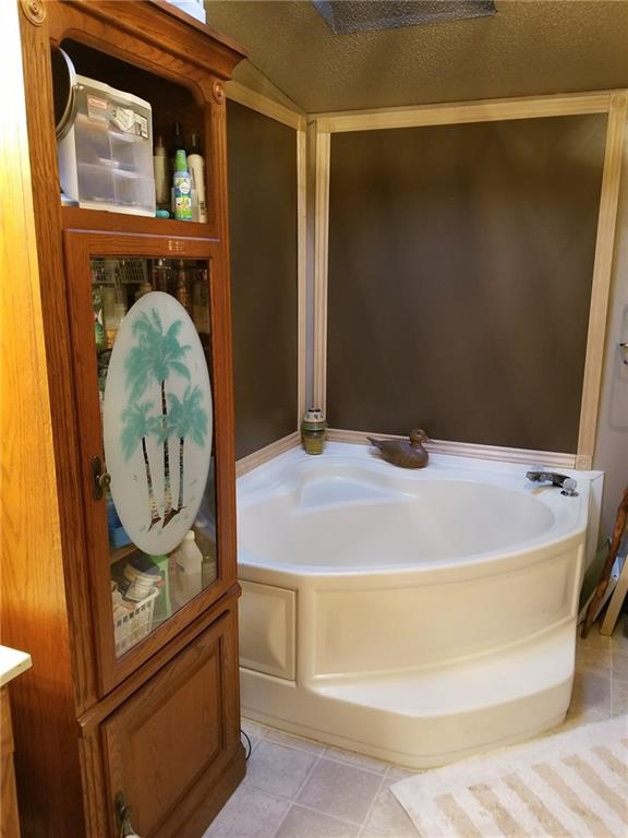 5220 West Harding Road Knightstown, IN 46148 - Photo 17 of 18 Gallery Image 17