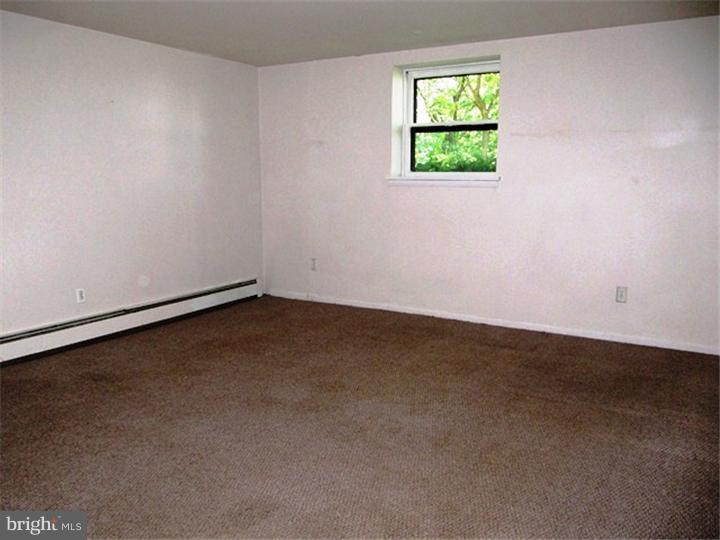 789 Bossler Road Leesport, PA 19533 - Photo 15 of 25 Bedroom 4
