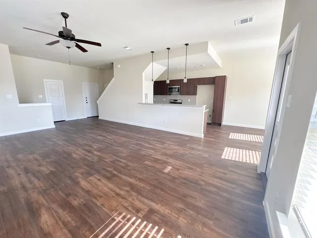 $2,200 | 732 Blackland Drive, The Colony, TX 75056