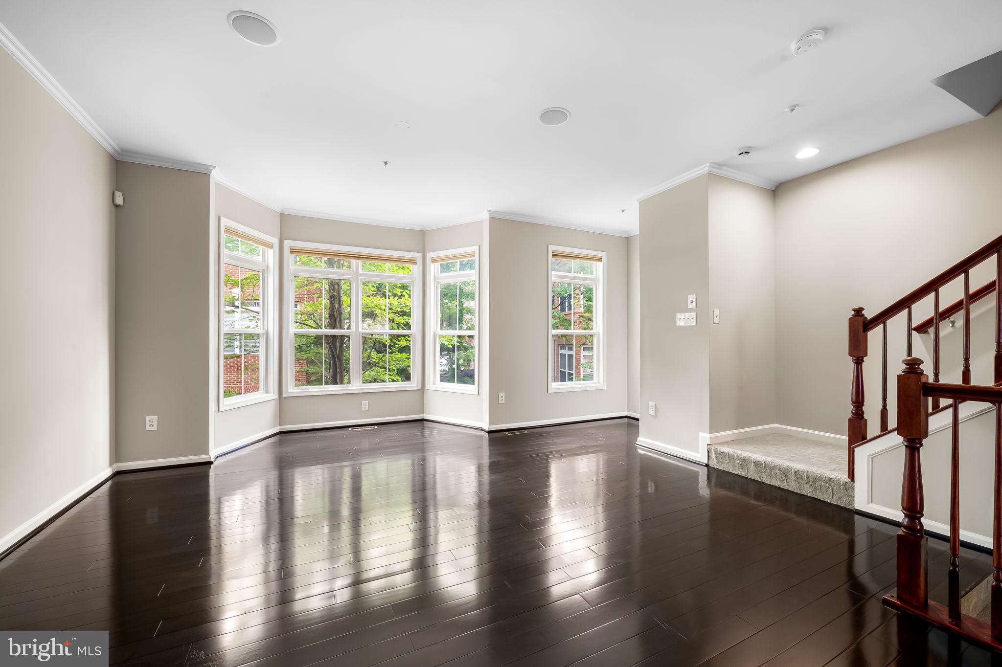 10257 Rutland Round Road, Unit 38 Columbia, MD 21044 - Photo 11 of 43 Living Room
