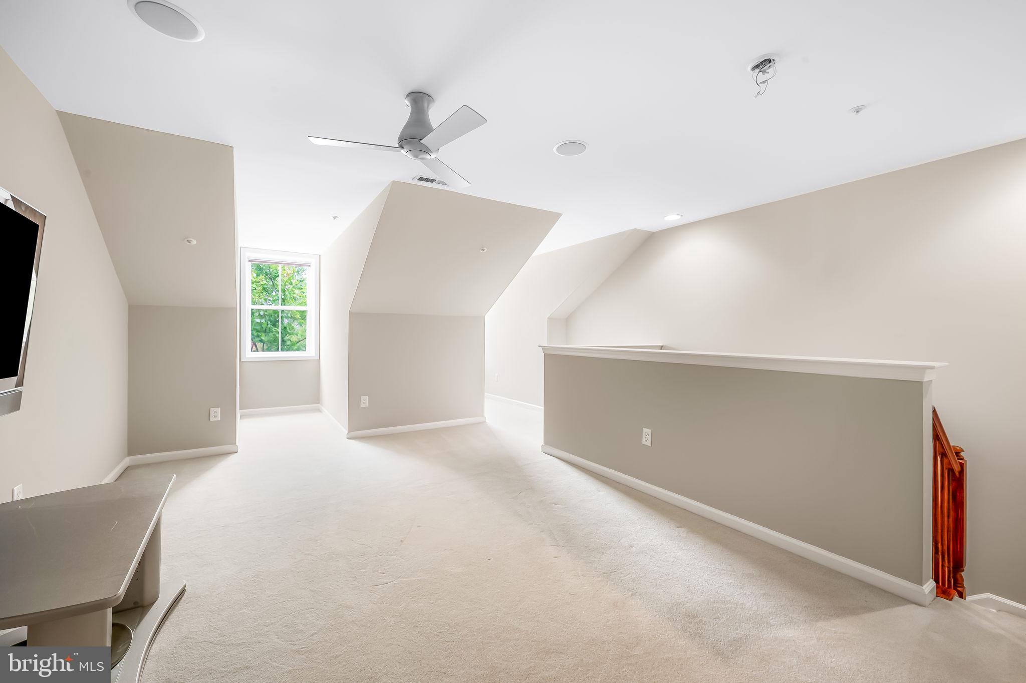 10257 Rutland Round Road, Unit 38 Columbia, MD 21044 - Photo 38 of 43 4th Floor Bonus Room