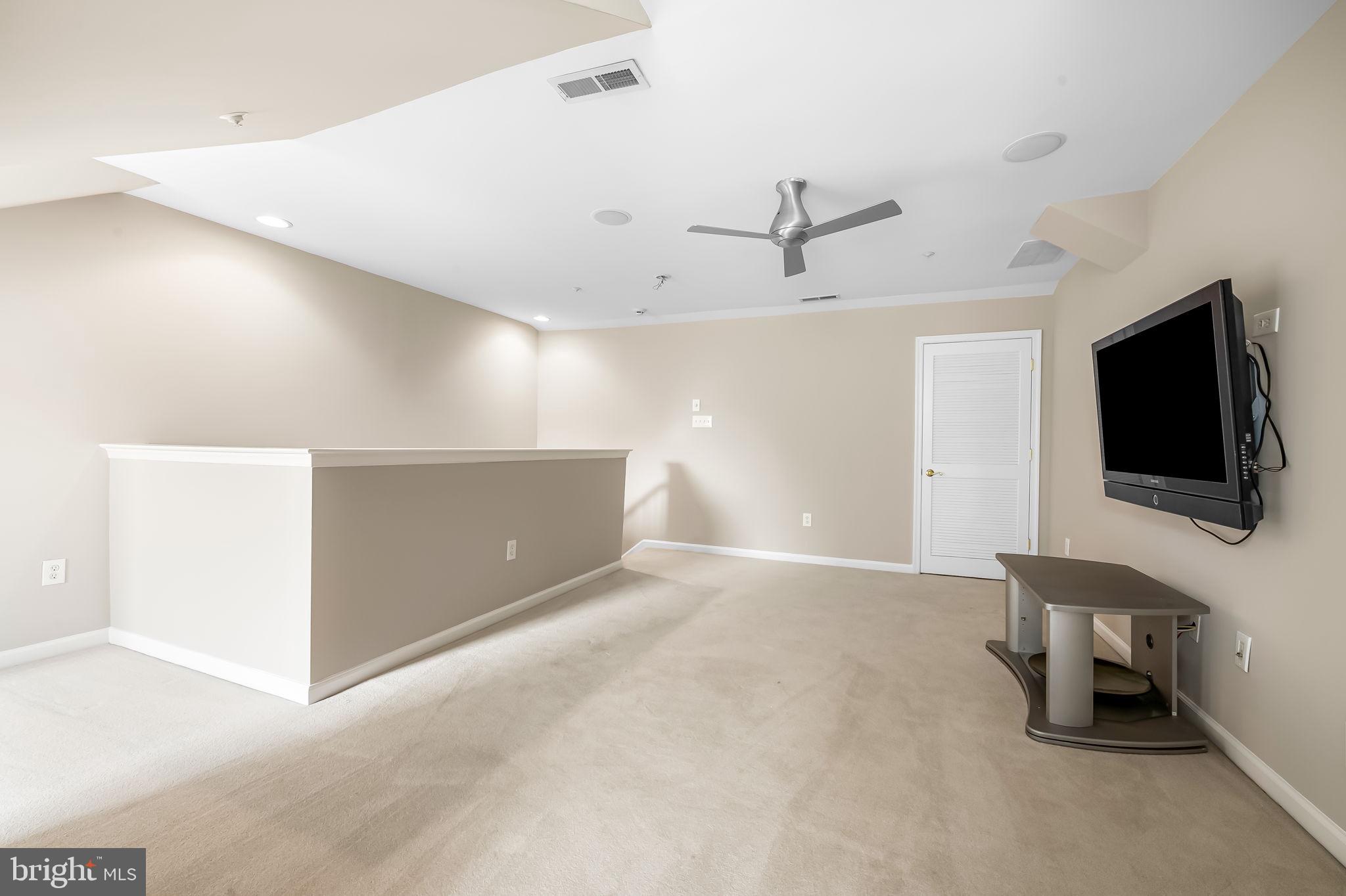 10257 Rutland Round Road, Unit 38 Columbia, MD 21044 - Photo 40 of 43 4th Floor Bonus Room