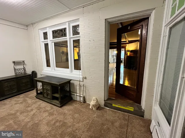 a view of an outdoor space of a house