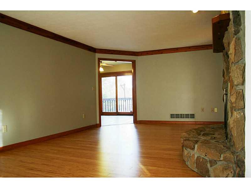 Family Room. GREAT LAYOUT WITH ACCESS TO THE FOYER, DEN AND KITCHEN FROM THE FAMILY ROOM.
