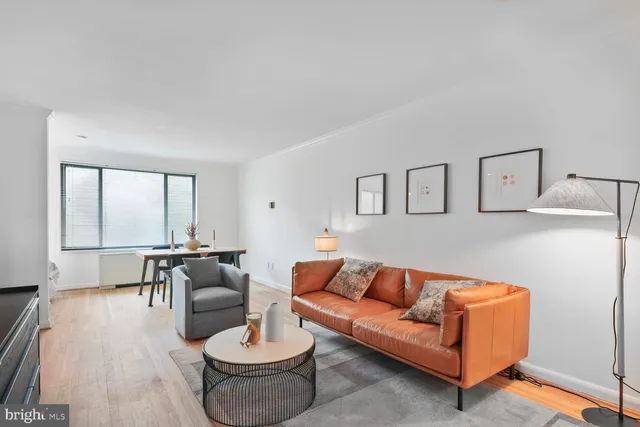 $260,000 | 305 C Street Northeast, Unit 210, Washington, DC 20002