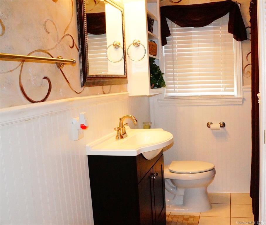 606 Gillsbrook Road, Unit 4 Lancaster, SC 29720 - Photo 6 of 12 Gallery Image 6