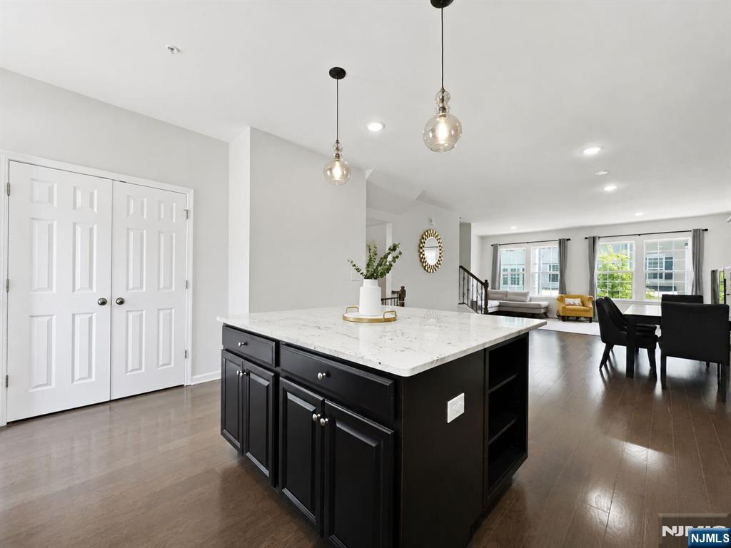 85 Truman Drive Wood-Ridge, NJ 07075 - Photo 13 of 47