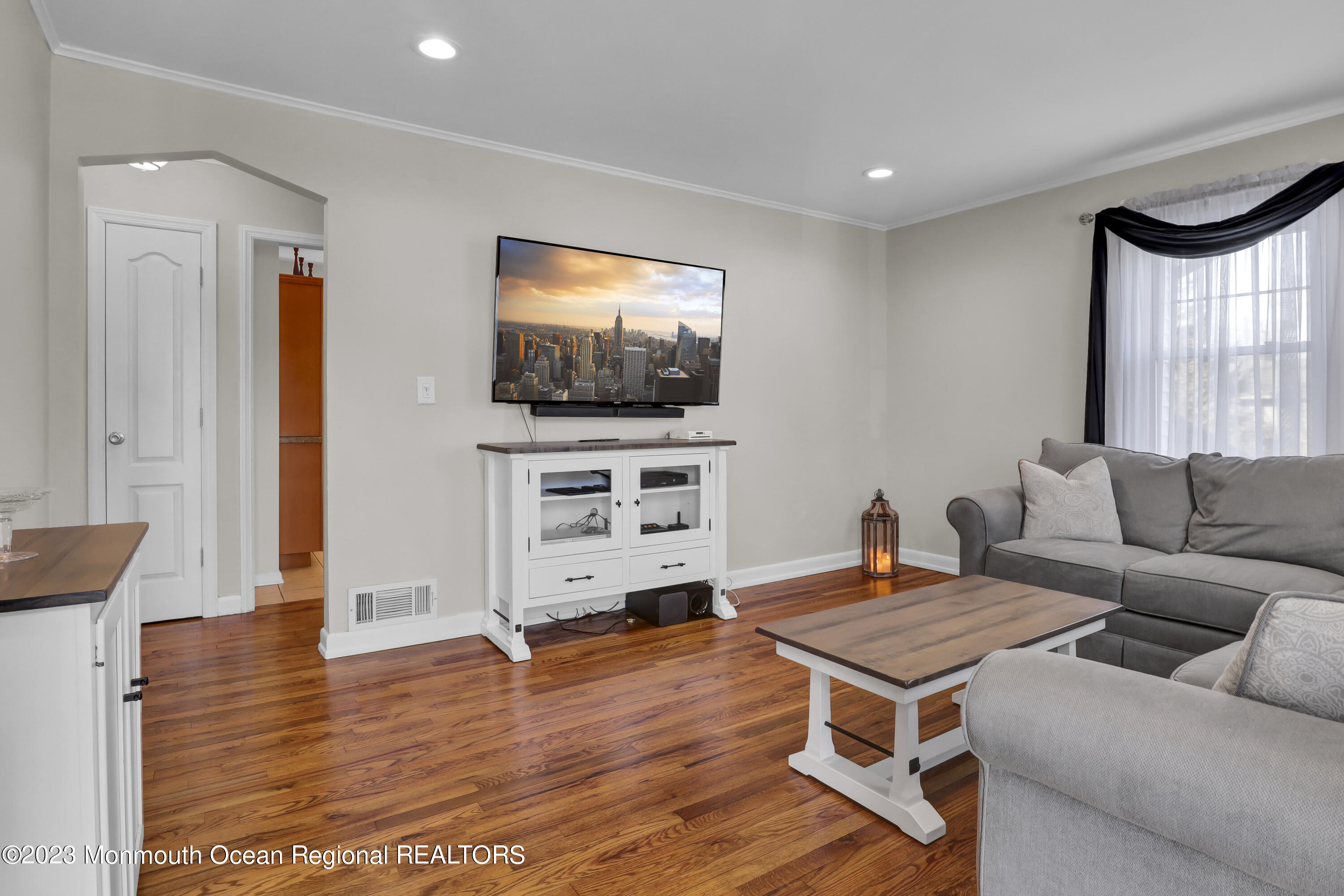 230 Highwood Road Oakhurst, NJ 07755 - Photo 2 of 24 36e3a8690d6ef869df2ac44fa9521eb8285f0990