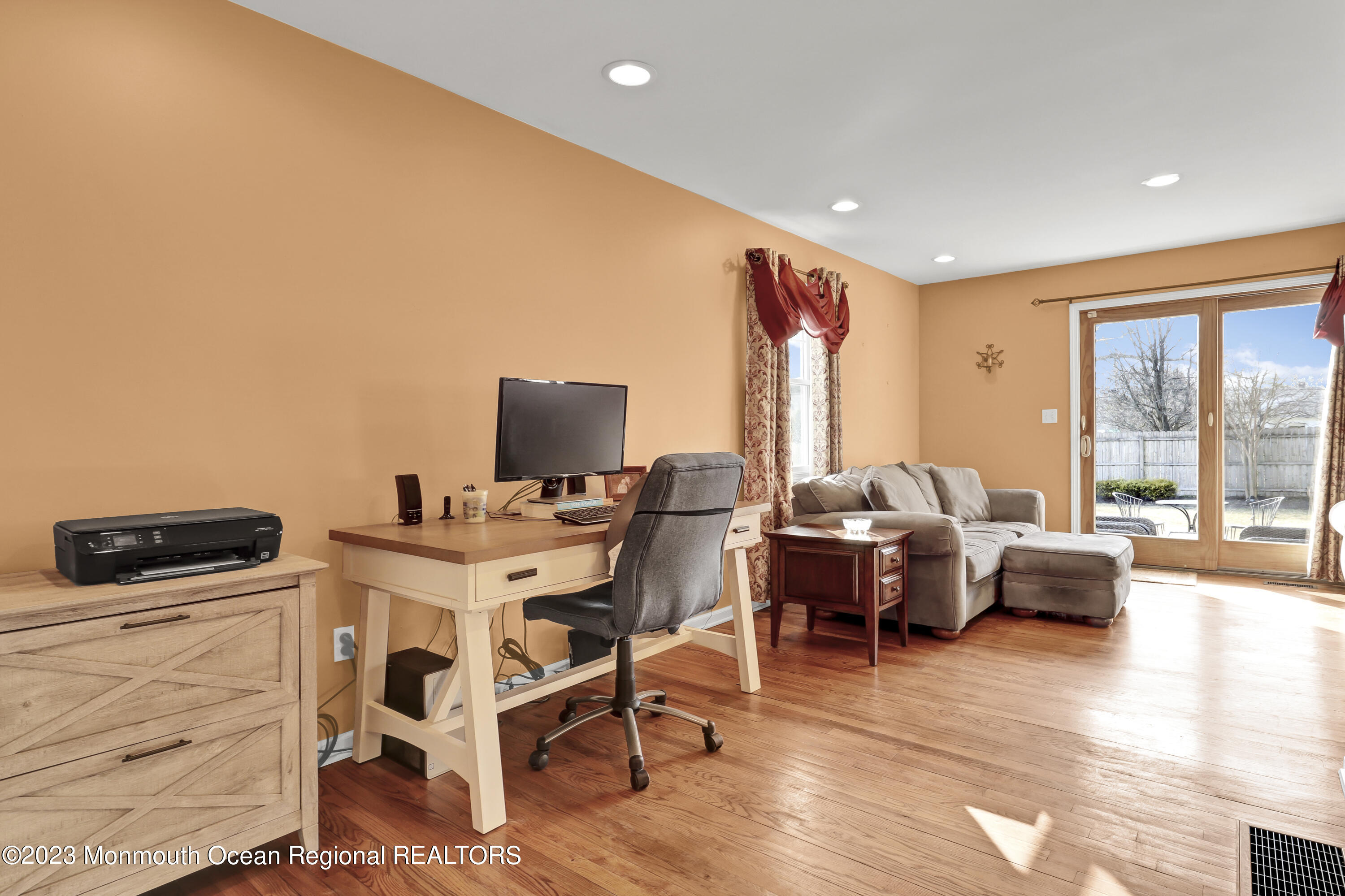 230 Highwood Road Oakhurst, NJ 07755 - Photo 10 of 24 07253338a25a7fb1a25dbadf20d25b0ed23e361f