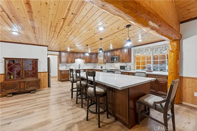 $1,139,000 | 39900 Forest Road, Big Bear Lake, CA 92315