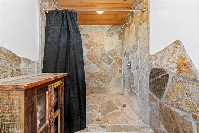 $1,139,000 | 39900 Forest Road, Big Bear Lake, CA 92315