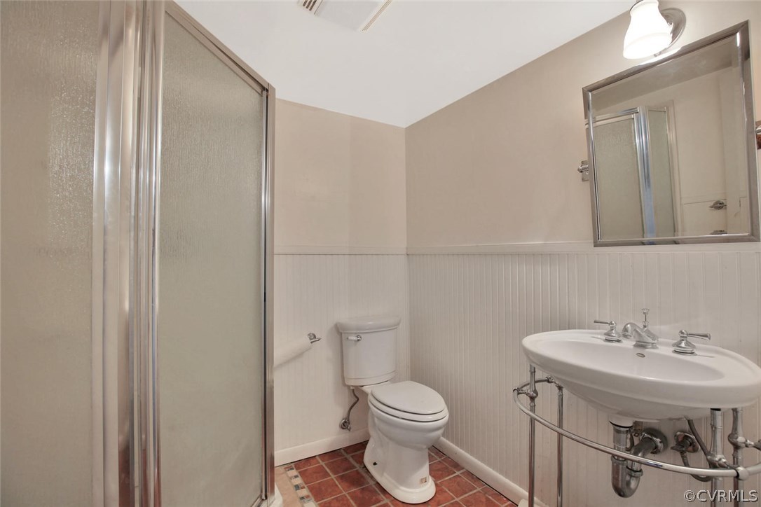 3315 Gloucester Road Richmond, VA 23227 - Photo 27 of 30 Gallery Image 27