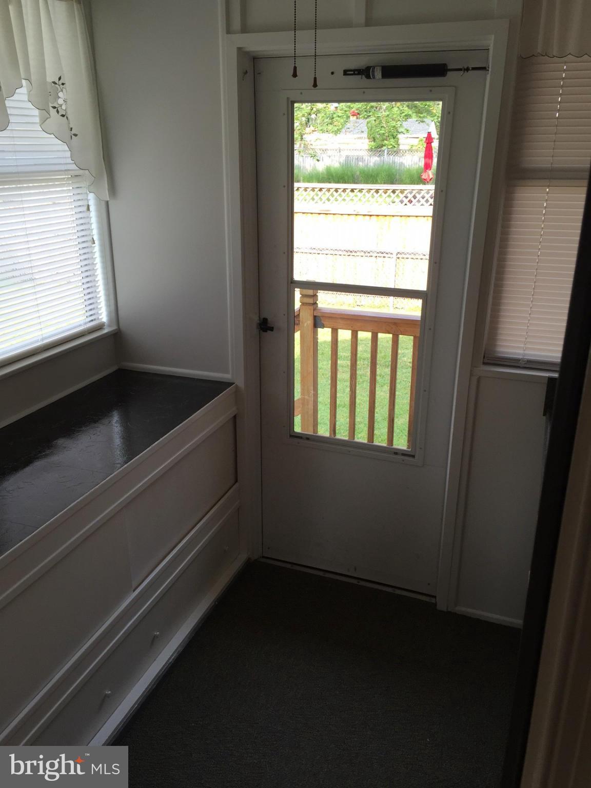 555 Forest View Road Linthicum Heights, MD 21090 - Photo 14 of 30 Interior (General)